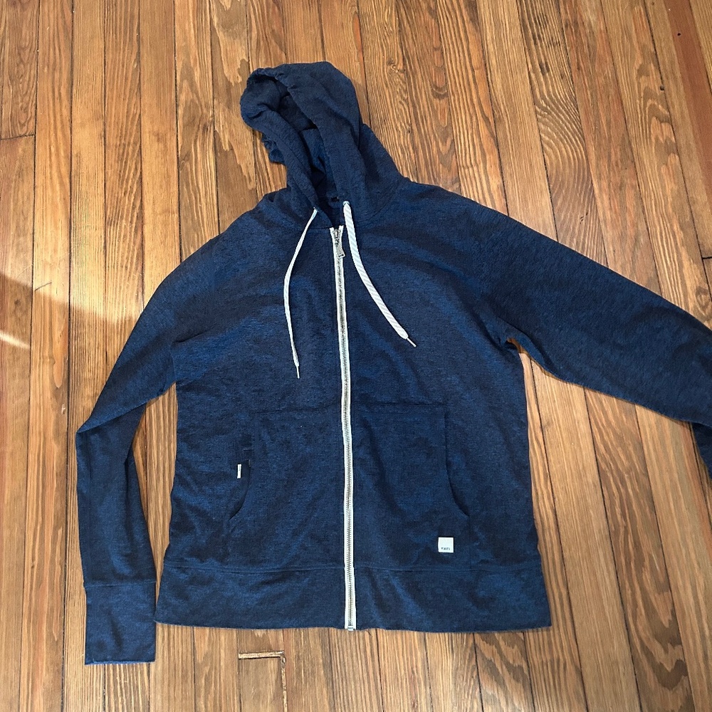 Vuori women’s halo performance hoodie 2.0 dreamknit midnight heather large